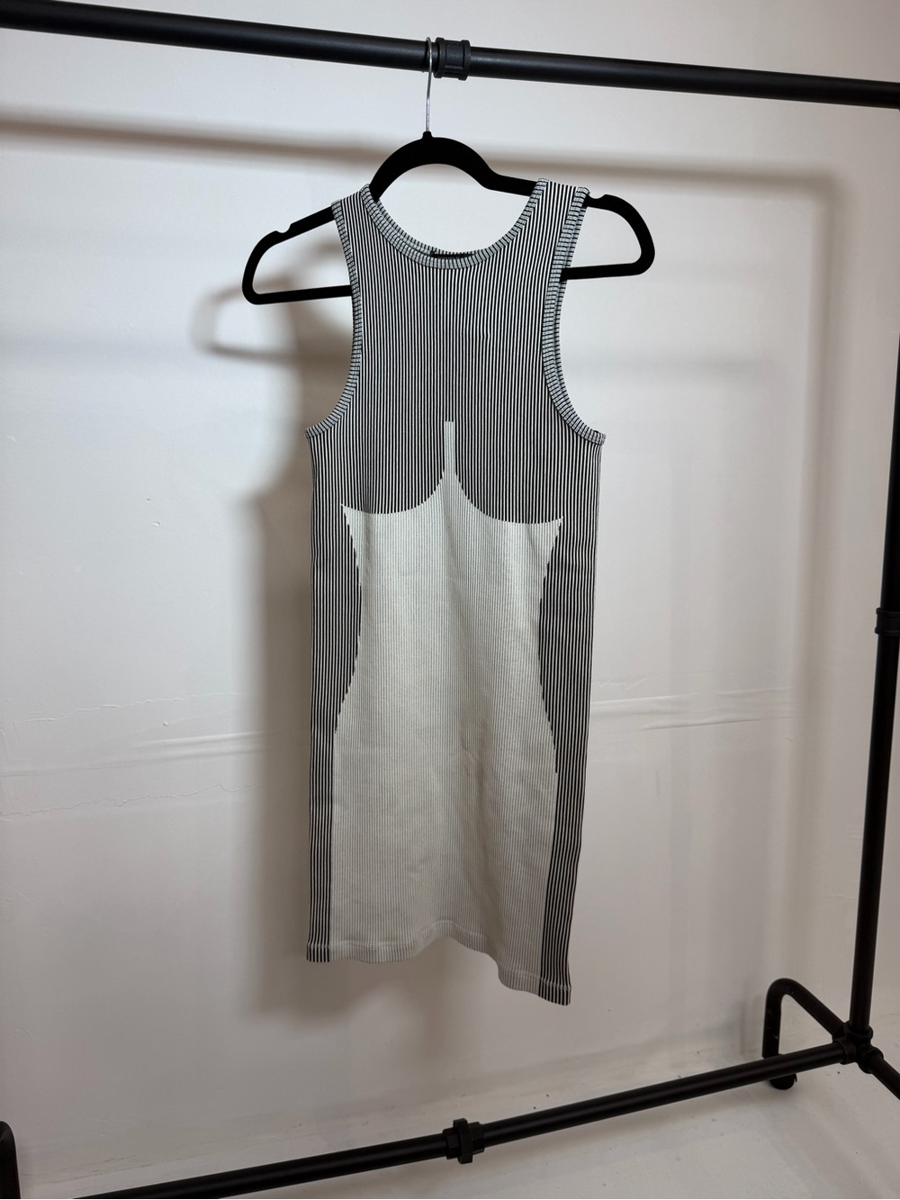 Forever 21 Black & White Sleeveless Striped Knit Dress